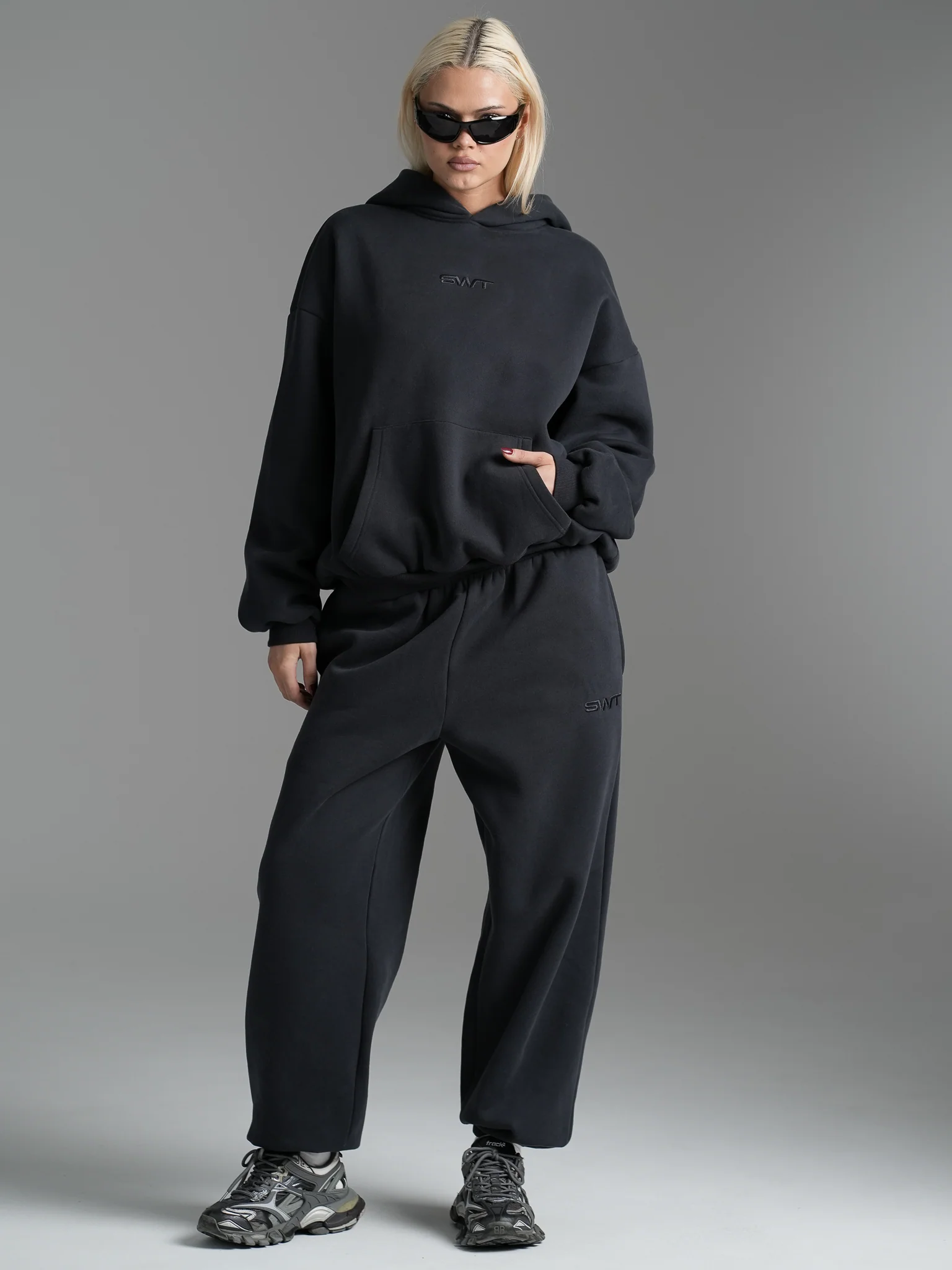 Oversized Fleece Trackpants - Image 6